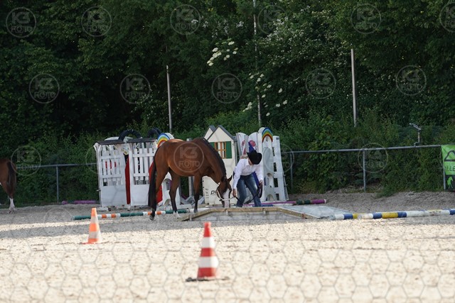 sA9K07140.JPG